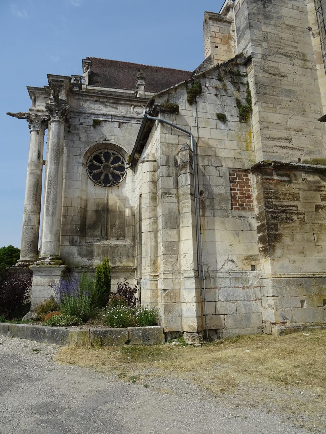 Eglise Saint-Pierre de Tonnerre (89)
